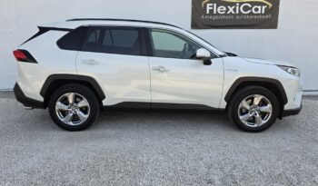 TOYOTA RAV 4 Rav4 2.5 Hybrid Executive e-CVT Magyarországi! Vezetett szervizkönyv! Panorámatető! JBL! full