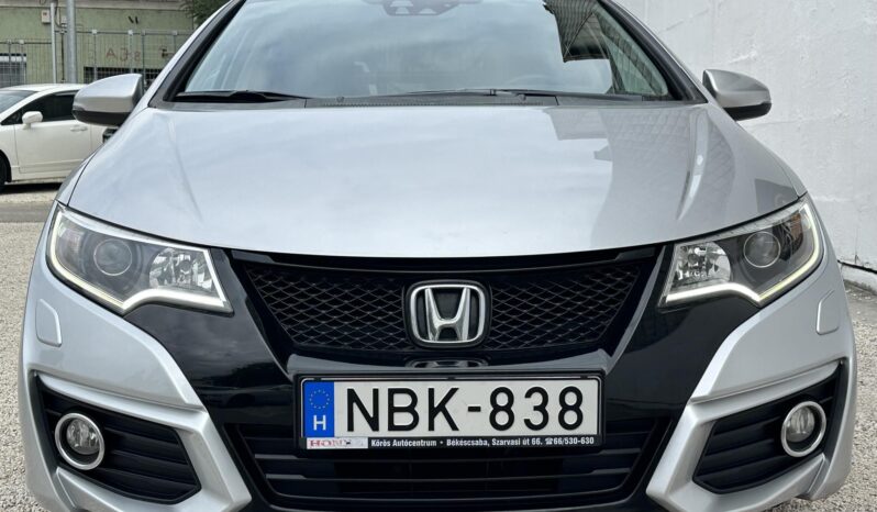 HONDA CIVIC 1.8 Elegance 15 ADAS NAVI 6MT Magyarországi! Sérülésmentes! Vezetett szervizkönyv! full