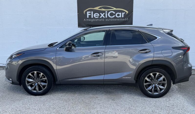 LEXUS NX 300h F Sport CVT F sport!!! Gyönyörű állapot!!! Vezetett szervizkönyv!!! full
