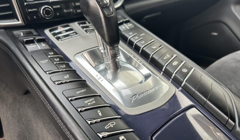 PORSCHE PANAMERA GTS PDK Megkímélt állapot!!! Rendszeresen karbantartott!!! full