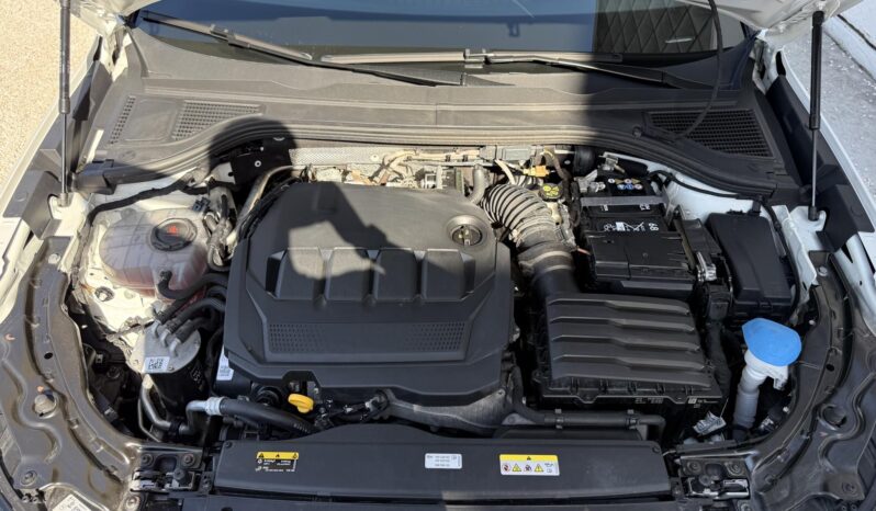 VOLKSWAGEN PASSAT VIII Variant 2.0 TDI SCR Elegance Magyarországi!!! Gyönyörű állapot!!! full