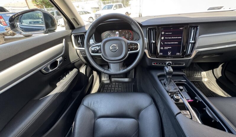 VOLVO V90 2.0 D [D4] Momentum Geartronic Pro! Vezérlés. váltóolaj cserélve!!! Gyönyörű állapot! full