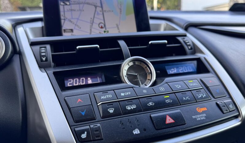 LEXUS NX 300h Executive Special Edition CVT Magyarországi – Gyönyörű Állapotban!! ( Újszerű Téli – Nyári Kerék Garnitúra ) full