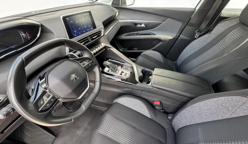 PEUGEOT 3008 1.2 PureTech Active Pack EAT8 Magyarországi!!! Sérülésmentes!!! 41.000Km!!! Eslő tulajdonostól!!! full