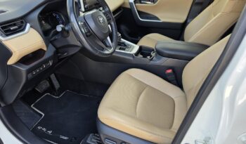 TOYOTA RAV 4 Rav4 2.5 Hybrid Executive e-CVT Magyarországi! Vezetett szervizkönyv! Panorámatető! JBL! full