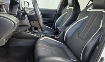 TOYOTA COROLLA Sedan 1.8 Hybrid GR-Sport e-CVT Magyarországi! Vez.sz.könyv! full