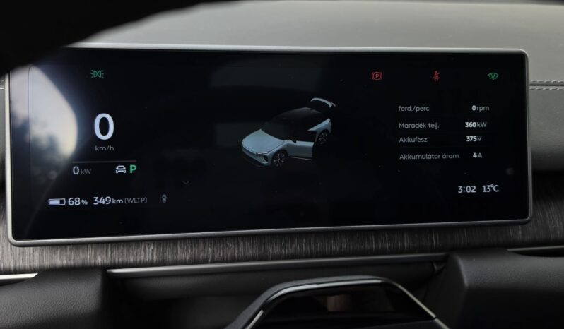 NIO EL6 100kWh 2.000km!! ÚJSZERŰ!!! Magyarországi! full