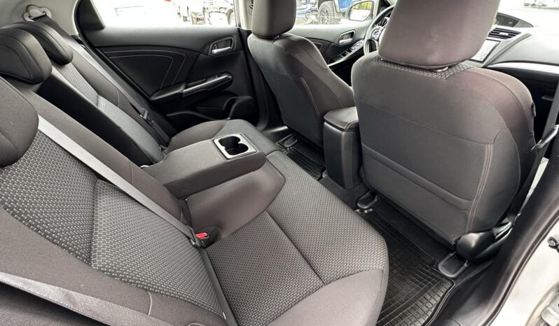 HONDA CIVIC 1.8 Elegance 15 ADAS NAVI 6MT Magyarországi! Sérülésmentes! Vezetett szervizkönyv! full