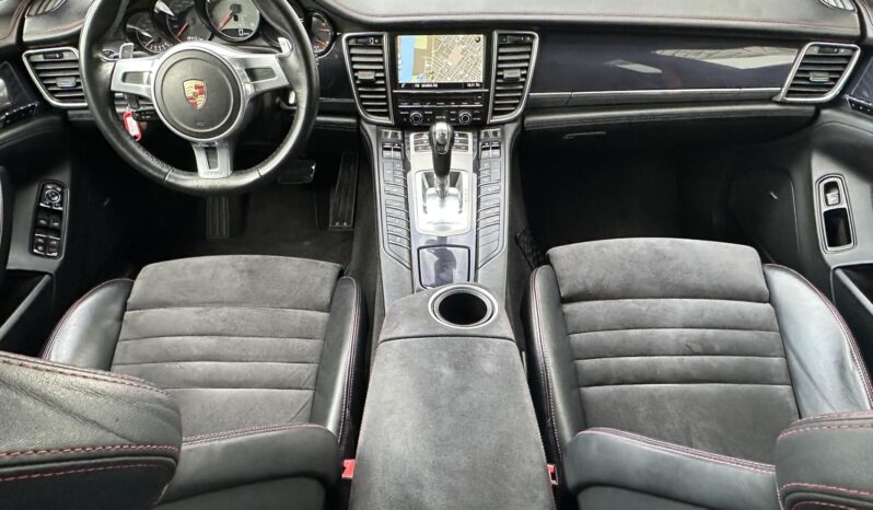 PORSCHE PANAMERA GTS PDK Megkímélt állapot!!! Rendszeresen karbantartott!!! full