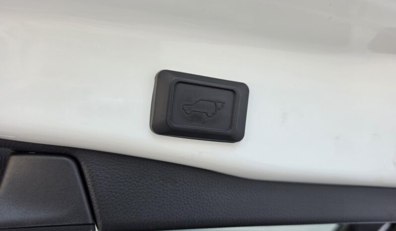 TOYOTA RAV 4 Rav4 2.5 Hybrid Executive e-CVT Magyarországi! Vezetett szervizkönyv! Panorámatető! JBL! full