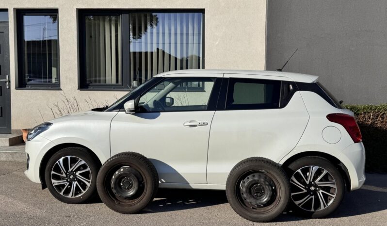 SUZUKI SWIFT 1.2 Dualjet Hybrid GLX CVT Magyar – 31.000 km – ( 3 + 7 év gyári garanciális ) Téli – Nyári kerékkel full