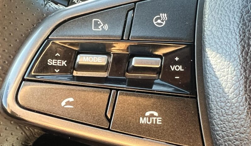 SSANGYONG MUSSO Grand 2.2 e-XDI Style 4WD (Automata) Magyarországi!!! Első tulajdonos!!! Garanciális!!! Automata!!! Vez.sz.könyv!!! full