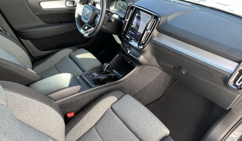 VOLVO XC40 2.0 [B3] MHEV Plus Bright DCT Magyarországi!!! Vezetett szervízkönyv!!! full