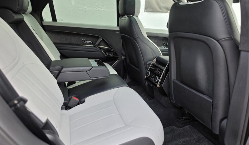 LAND ROVER RANGE ROVER SPORT RangeSport D350 Autobiography (Automata) Magyarországi!!! Vezetett szervizkönyv!!! Garanciális!!!! full
